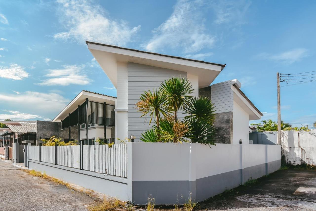Nadda Pool Villa Ranong Ban Bang Rin Eksteriør bilde